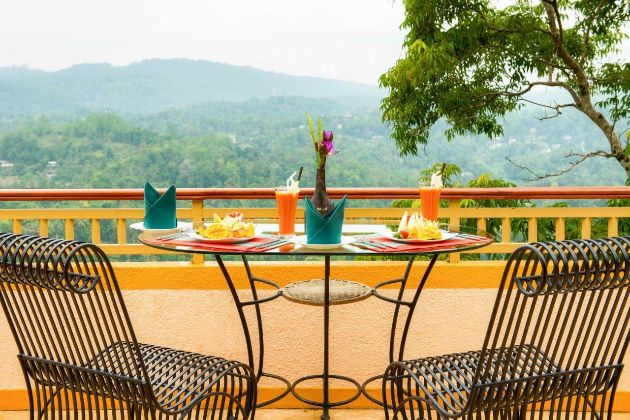 Villa Rosa Kandy Eksteriør bilde